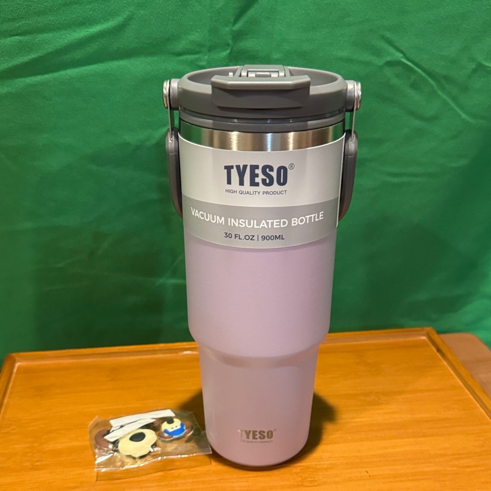 TYESO Vacuum Insulated 30oz Bottle - Lavender